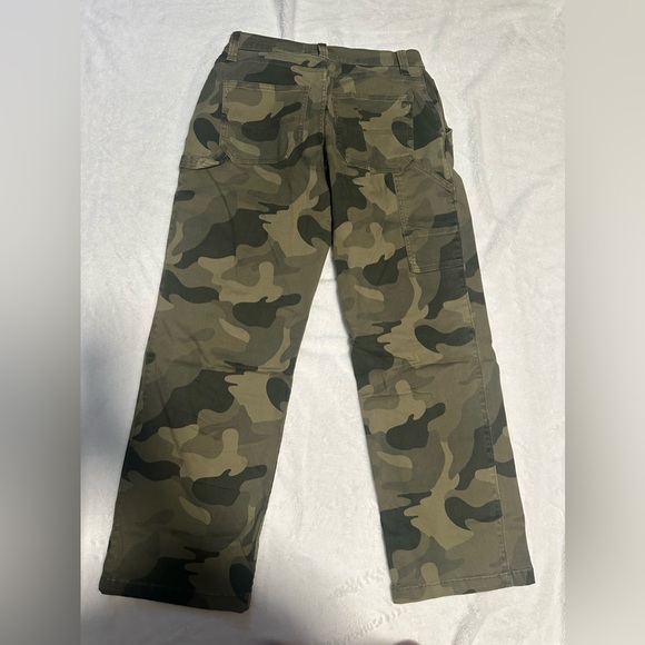 Hollister Camo High-rise utility dad pants - Picture 3 of 4